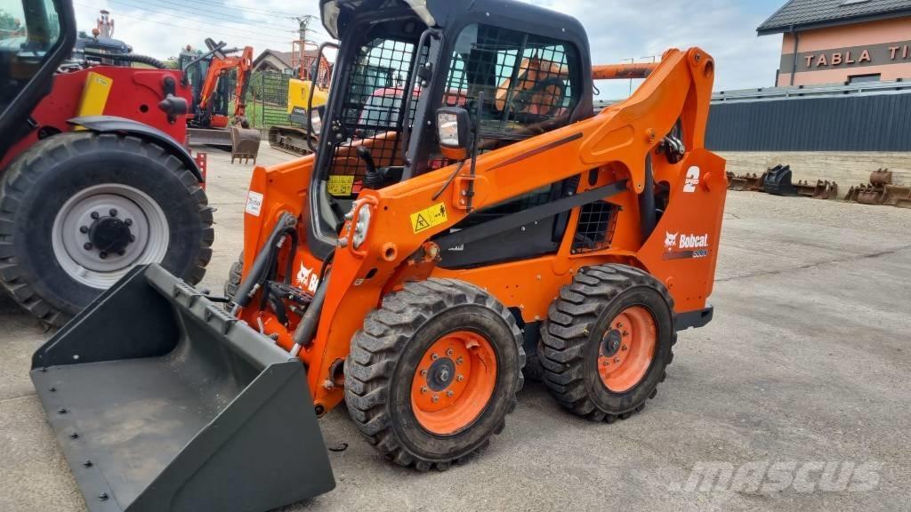 Bobcat S530 Šmykom riadené nakladače