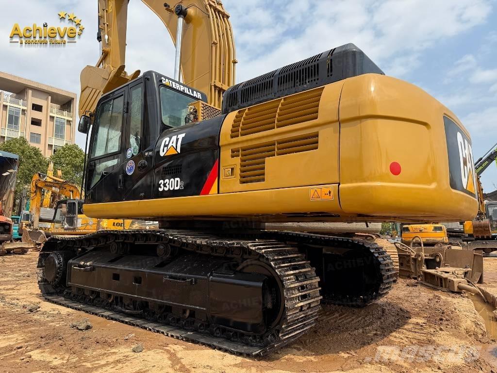 CAT 330D2 Pásové rýpadlá