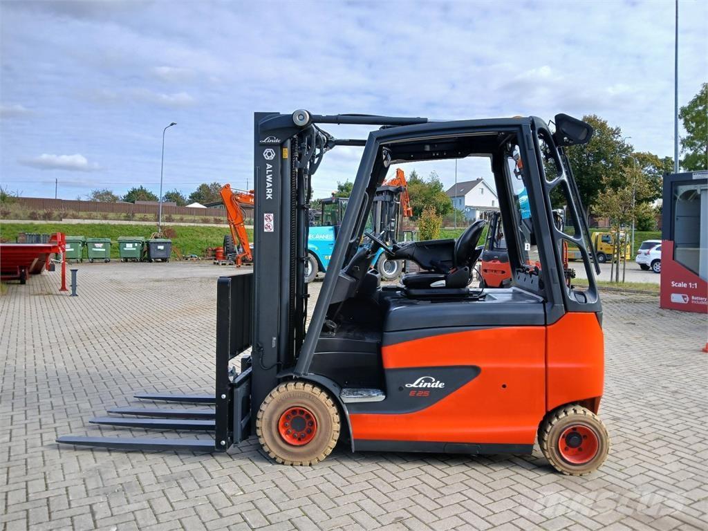 Linde E25/600HL Akumulátorové vozíky