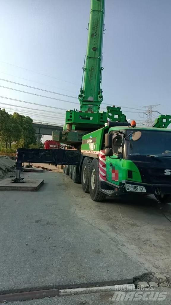 Sany SAC3000 Univerzálne terénne žeriavy