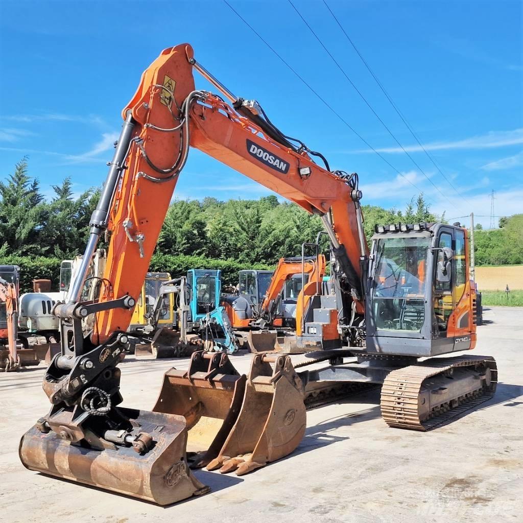 Doosan DX 140 LCR-5 Pásové rýpadlá