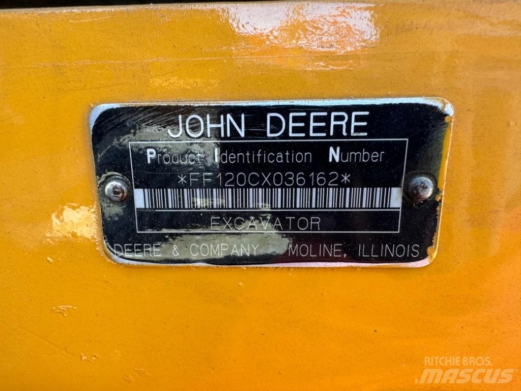DEERE 120C LC Pásové rýpadlá