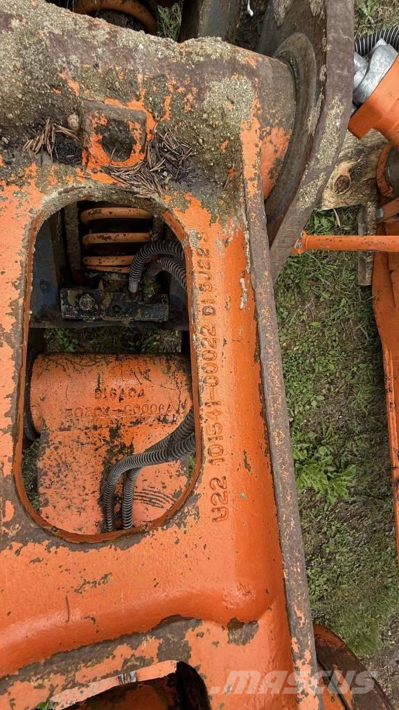 Doosan DX 225 Pásové rýpadlá