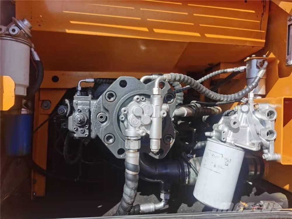 Sany SY215-9 Pásové rýpadlá