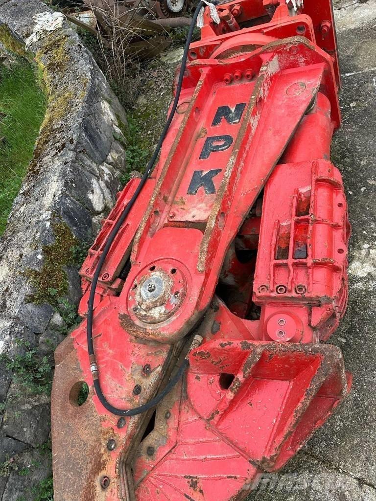 NPK M 28 K Frézy, nožnice