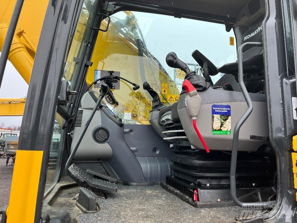 Komatsu PC210LC-11 Pásové rýpadlá