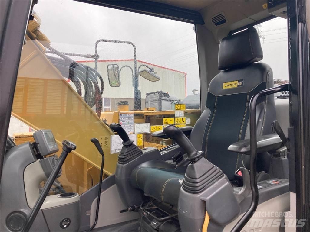 CAT 311 F L RR Kolesové rýpadlá