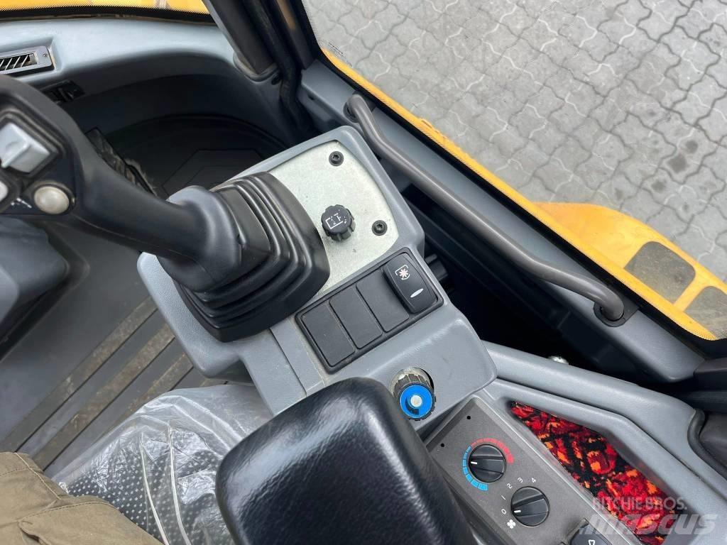 Volvo L 30 G Kolesové nakladače