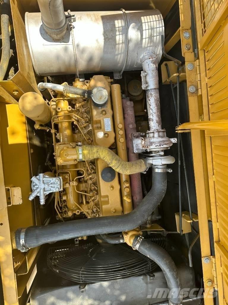 CAT 320C Midi rýpadlá 7 t - 12 t