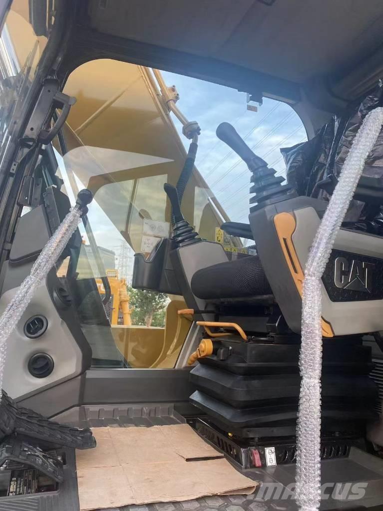 CAT 320 GC Pásové rýpadlá