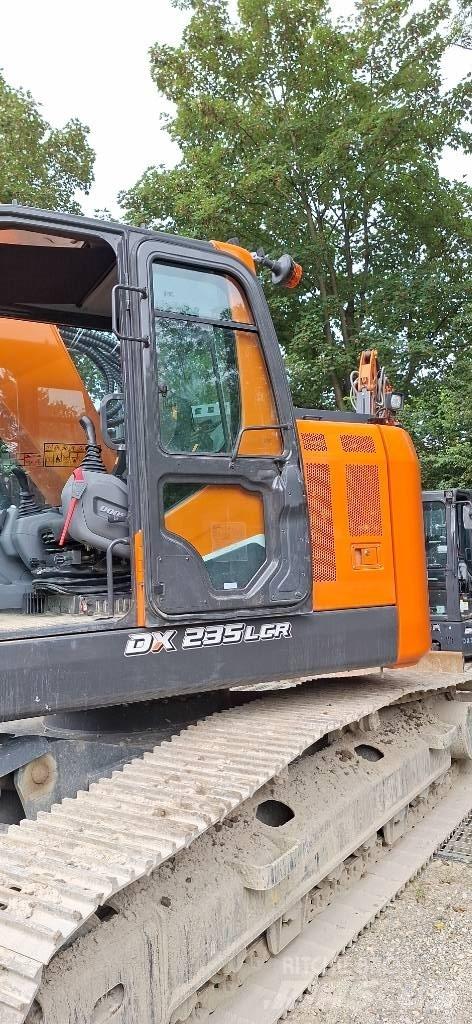 Doosan DX 235 LCR-7 Pásové rýpadlá
