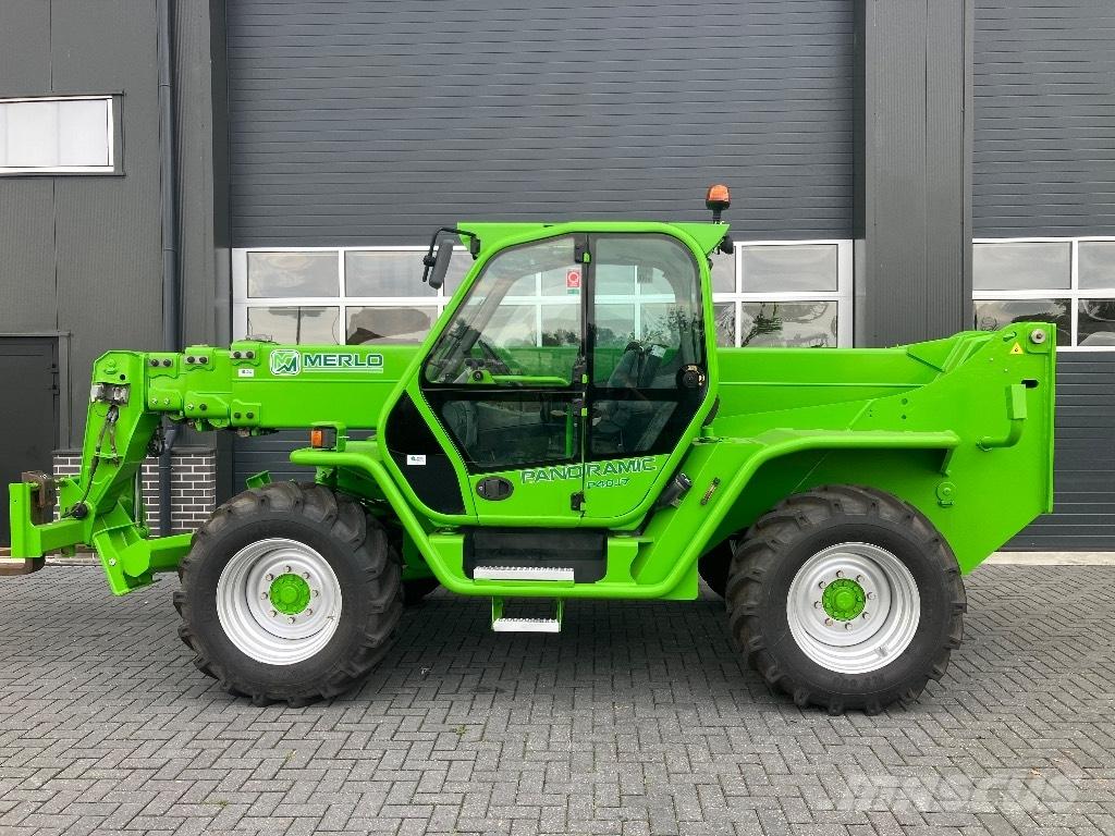 Merlo P 40.17 Teleskopické manipulátory
