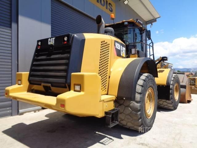 CAT 982 M Kolesové nakladače