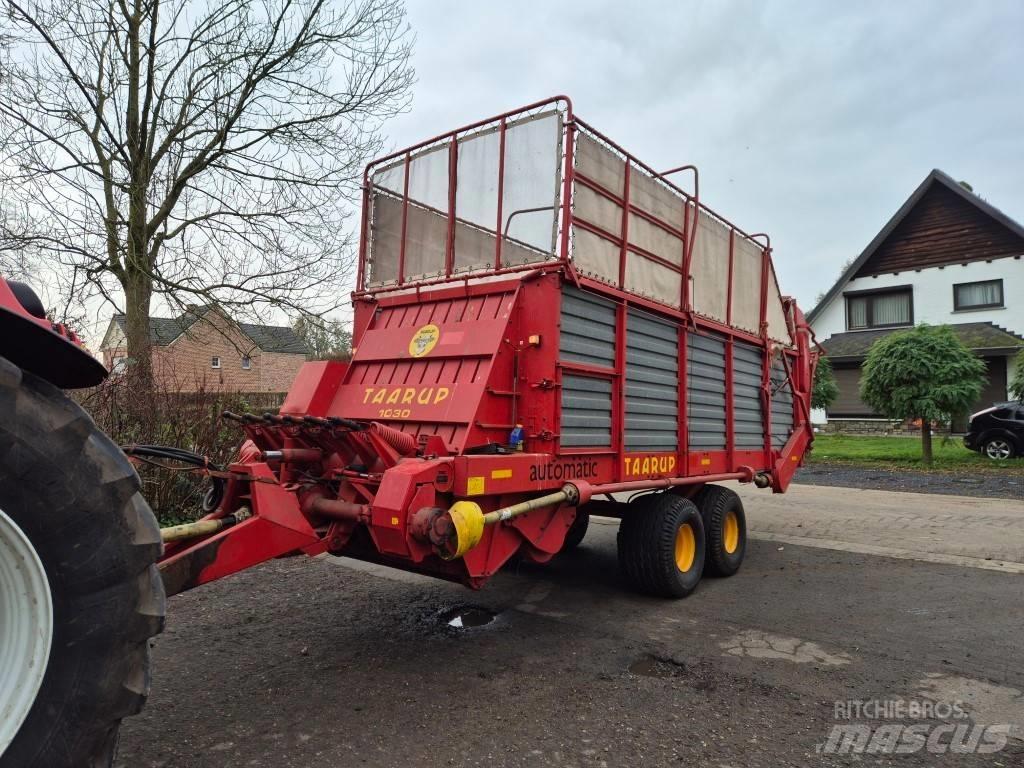 Taarup 1030 Samozberacie vozy