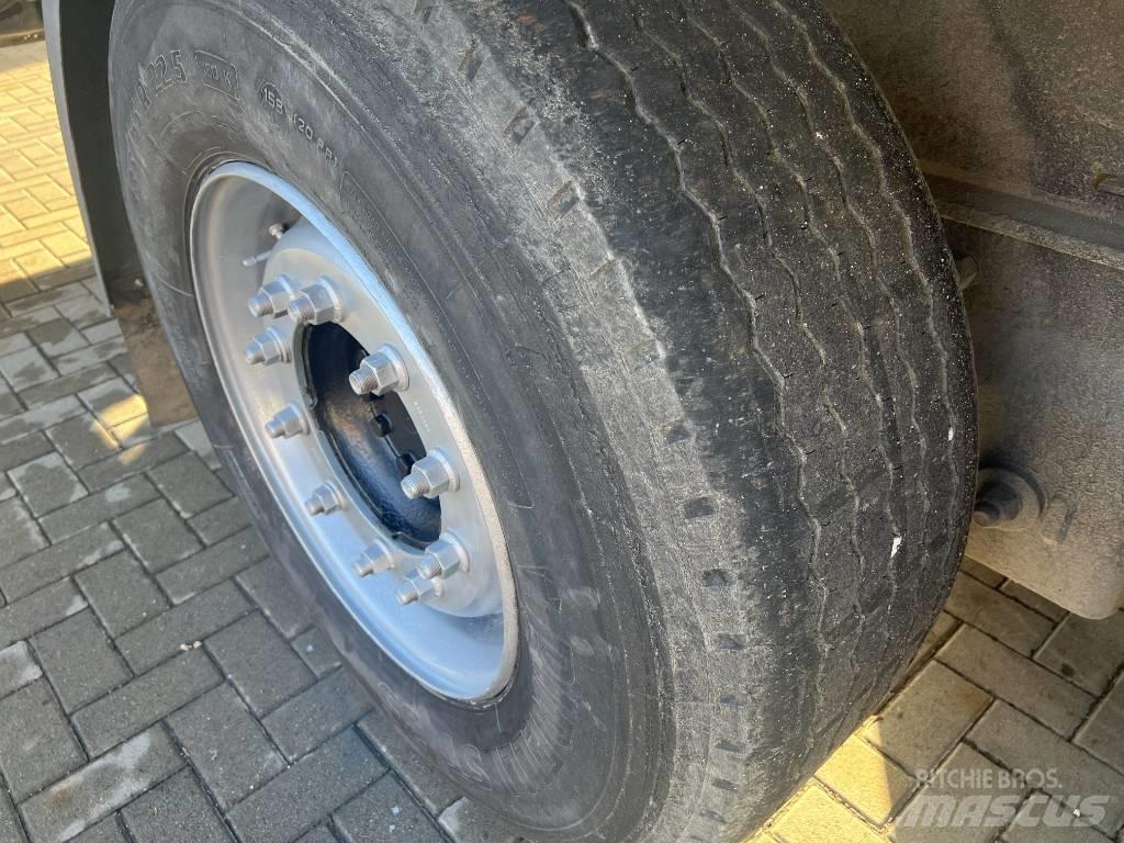 Kögel SNCO 24 Plachtové návesy