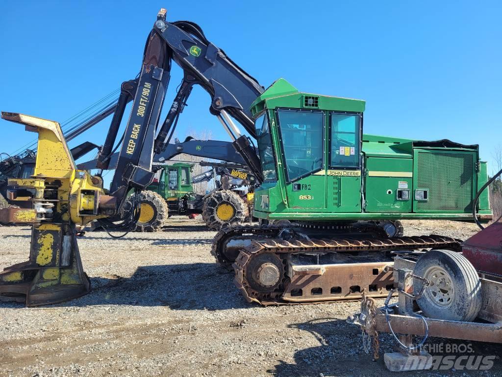 John Deere 853 Stínacie harvestory