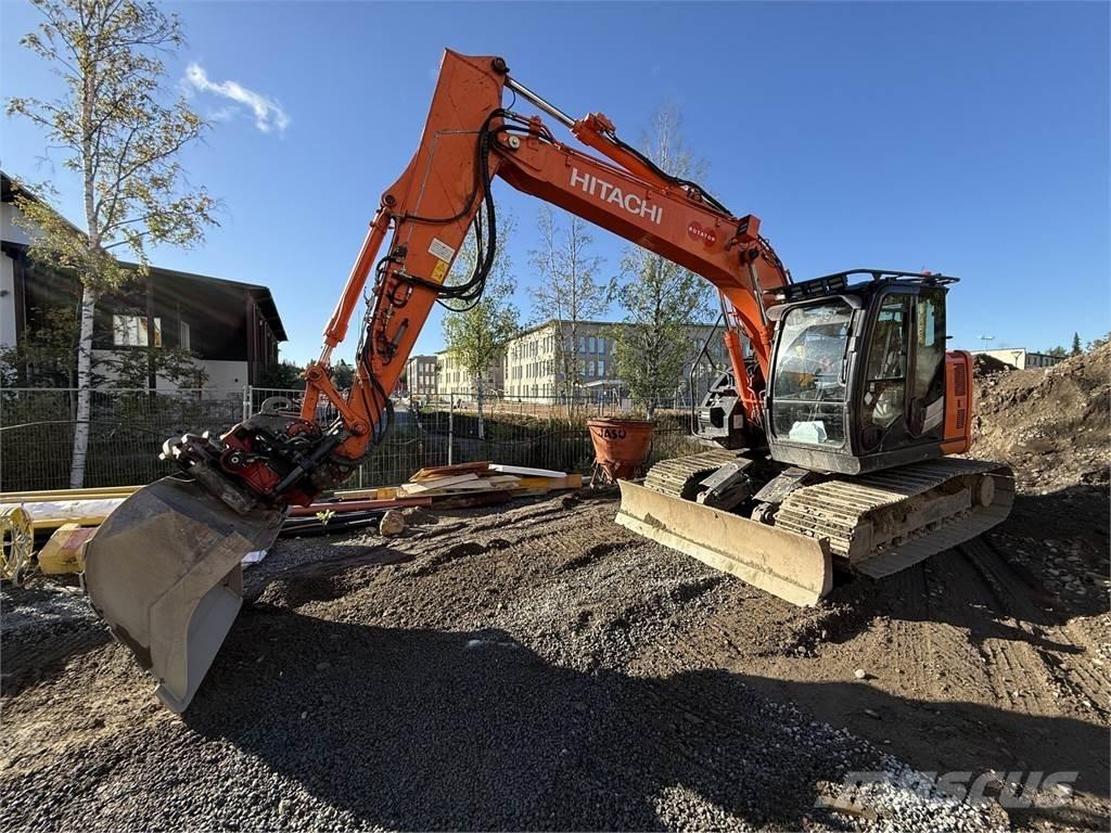 Hitachi ZX135 US-6 Pásové rýpadlá