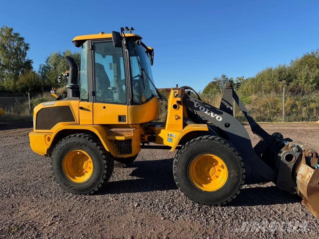 Volvo L 35 G Kolesové nakladače