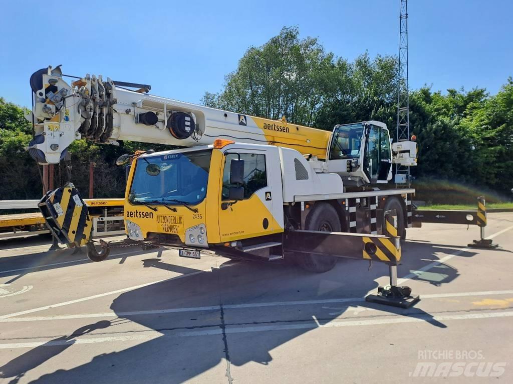 Terex Demag AC40/2L Univerzálne terénne žeriavy