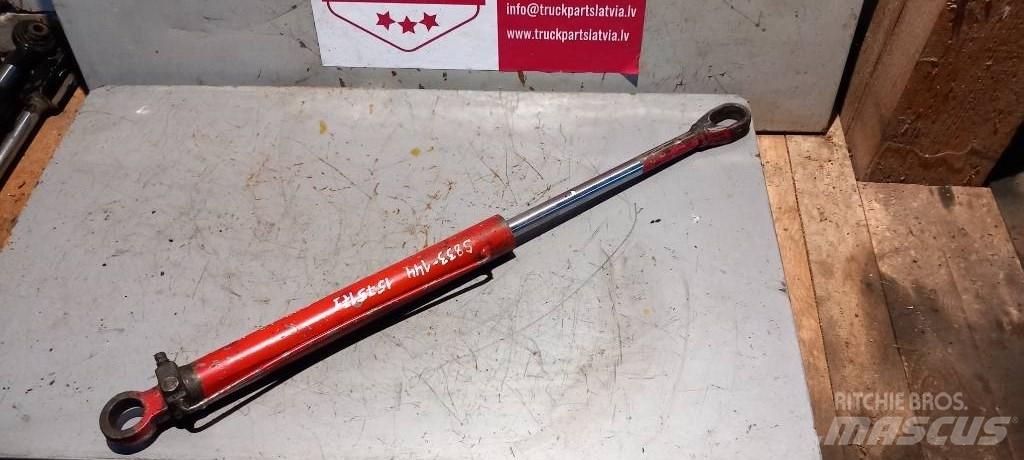 Scania 113.    1575171 Hydraulika