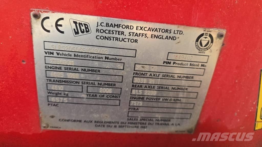 JCB 520-50 Teleskopické manipulátory