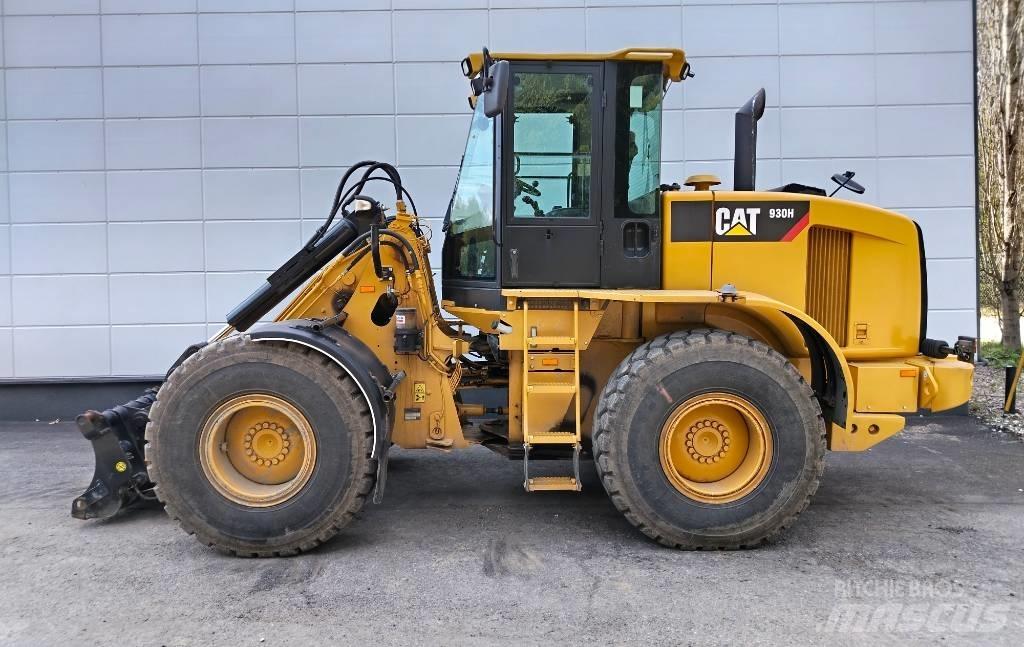 CAT 930 H Kolesové nakladače