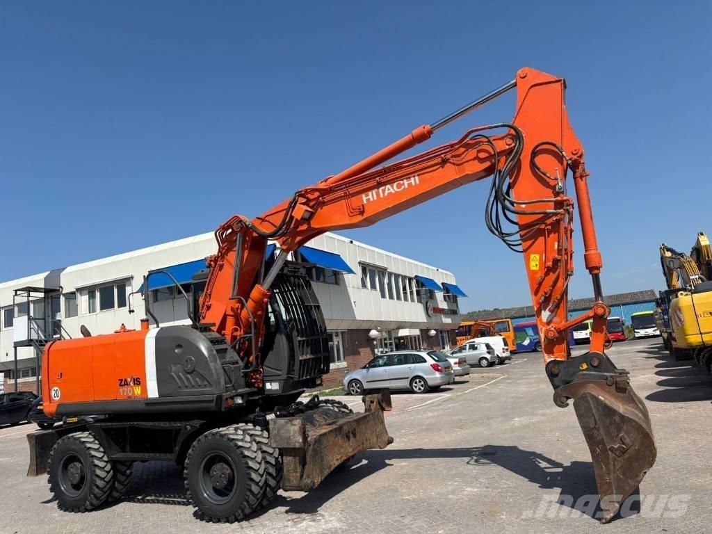 Hitachi ZX 170 W-3 Kolesové rýpadlá