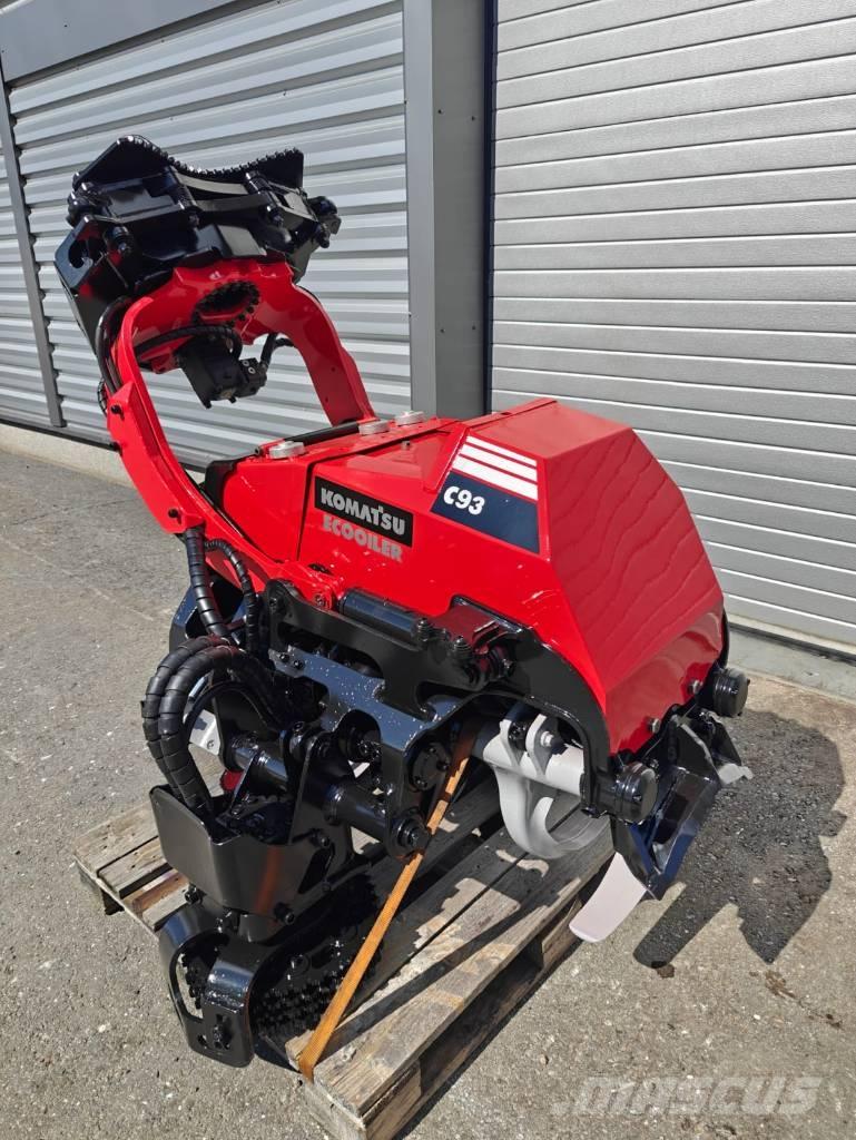 Komatsu C 93 Žatevné hlavy