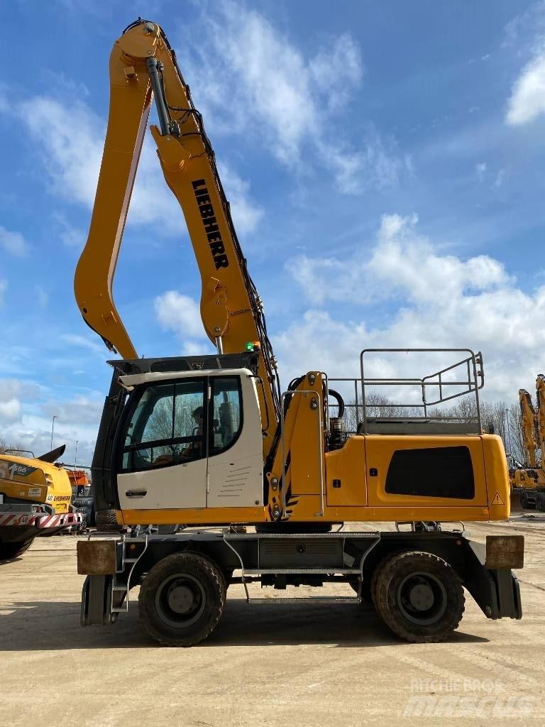 Liebherr LH 30 M Stroje pre manipuláciu s odpadom