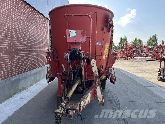 Peecon 17M³ Miešačky krmív