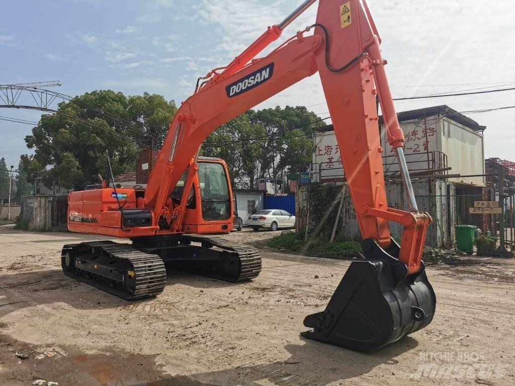 Doosan DX 225 LC Pásové rýpadlá