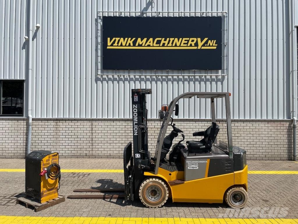 Zoomlion FB 25 Z Akumulátorové vozíky