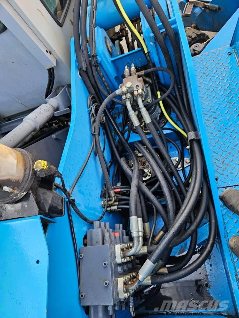 Fuchs MHL 320 D Stroje pre manipuláciu s odpadom