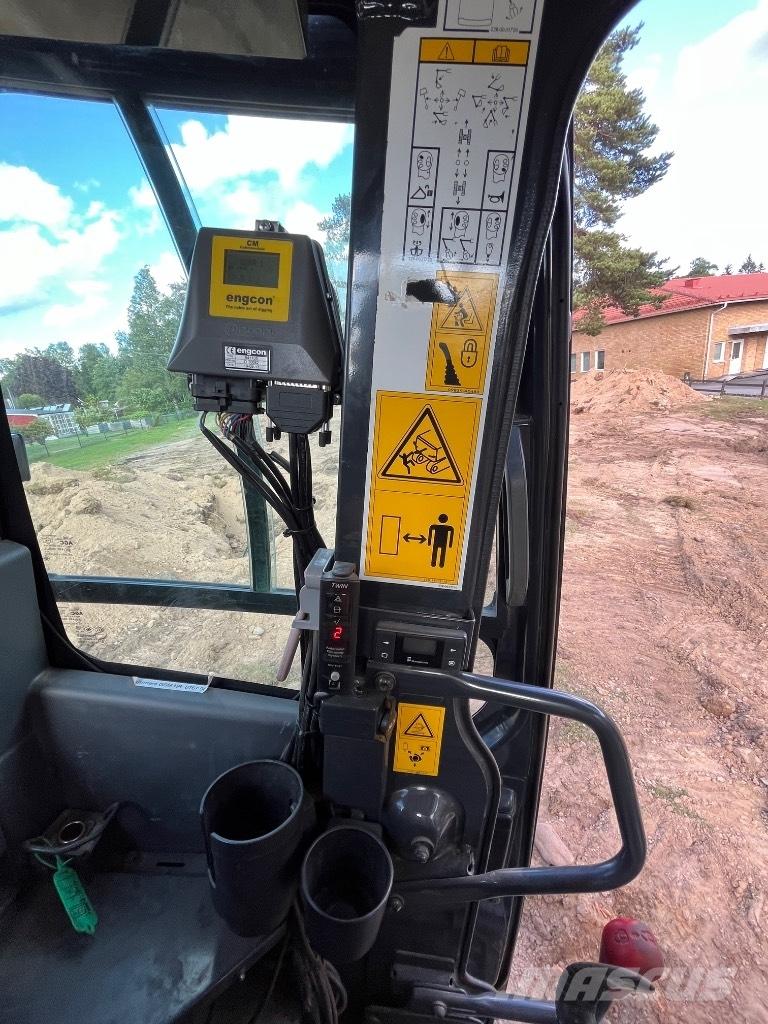 Komatsu PC138US-11 Pásové rýpadlá
