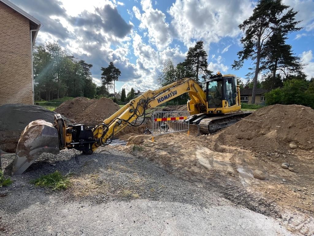Komatsu PC138US-11 Pásové rýpadlá