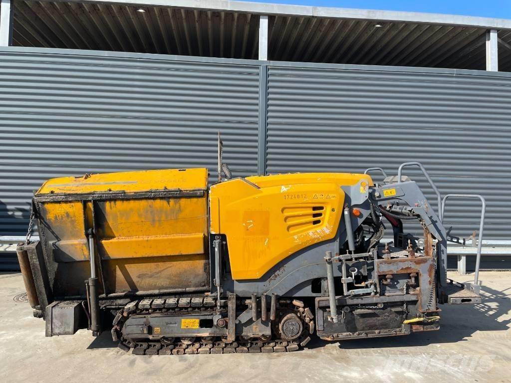 Vögele SUPER 800-3I Finišéry