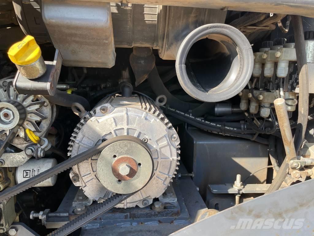 Vögele SUPER 800-3I Finišéry