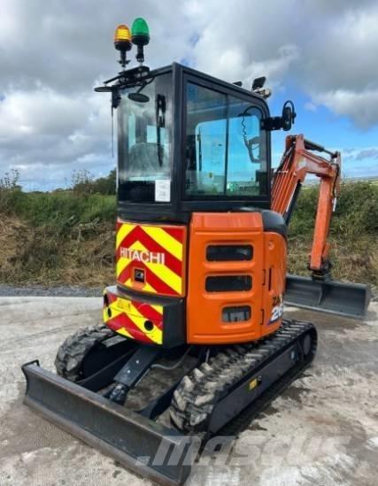 Hitachi Zaxis 26 U Mini rýpadlá < 7t