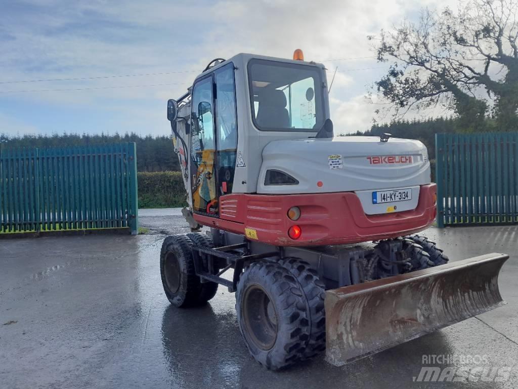 Takeuchi TB 295 W Kolesové rýpadlá