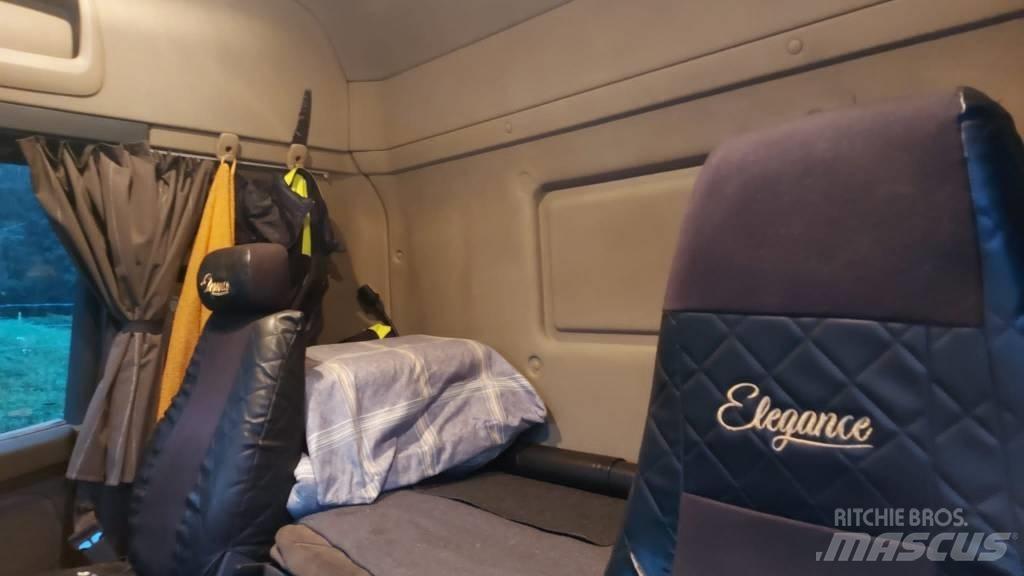 Scania R440 Nákladné vozidlá na prepravu dreva