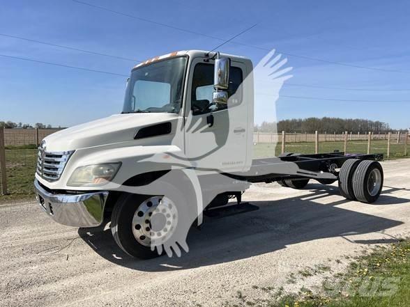 Hino 238 Nákladné vozidlá bez nadstavby