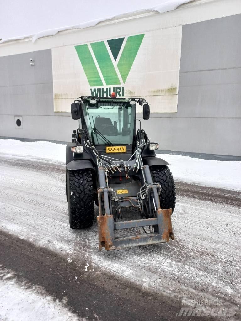 Wille 665 Kompaktné traktory