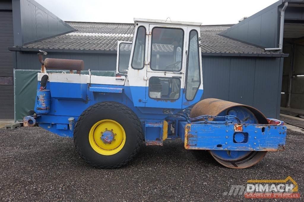 Hamm 2314 SD Tandemové valce