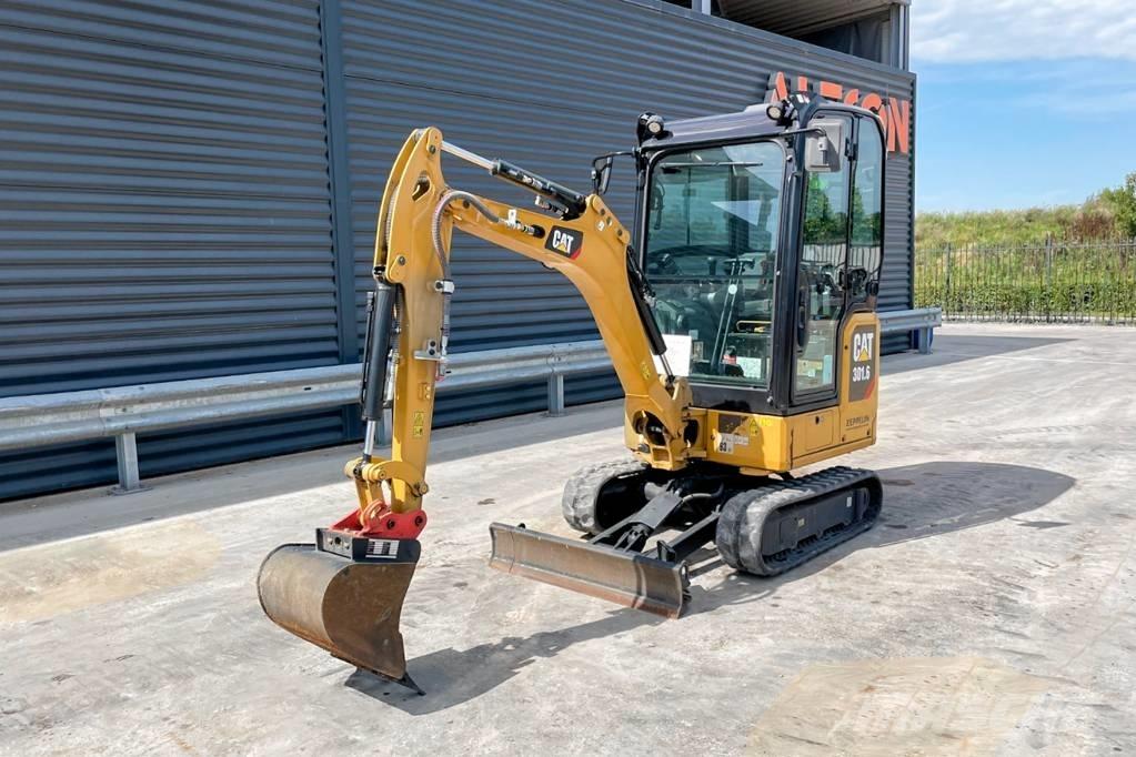 CAT 301.6-05 A Pásové rýpadlá