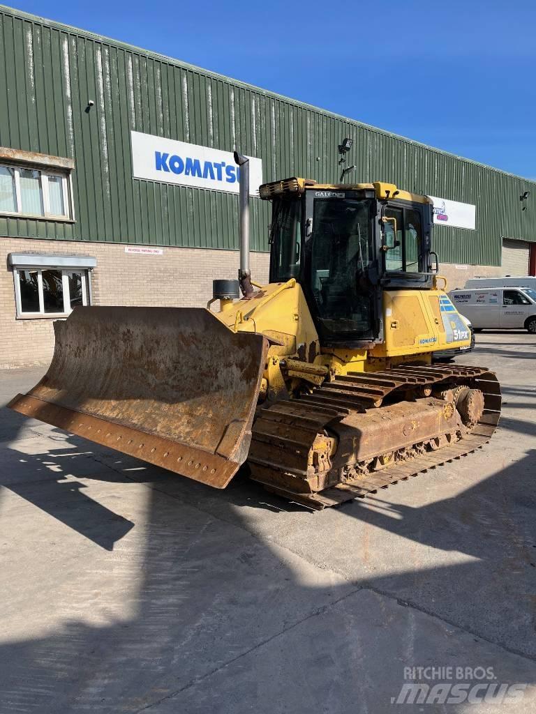 Komatsu D 51 PX-22 Pásové dozéry