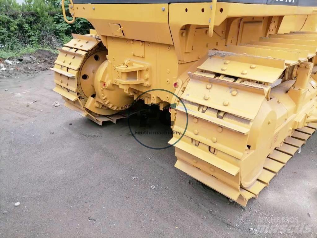 Shantui SD 16T Pásové dozéry