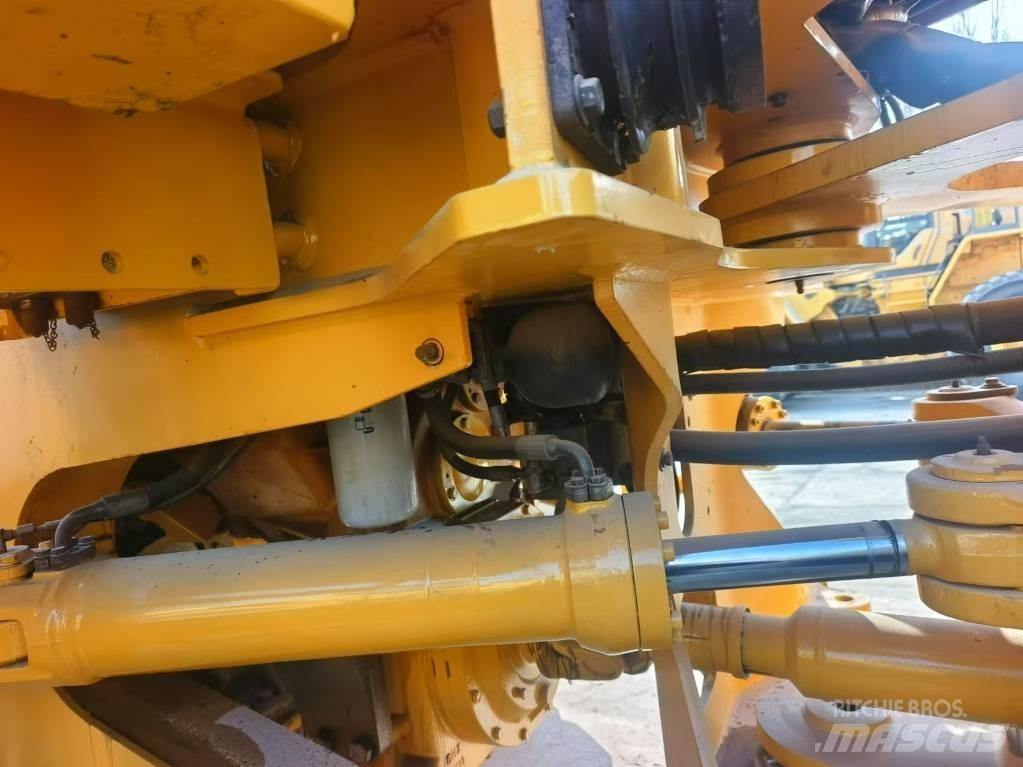 Volvo L 180 F Kolesové nakladače