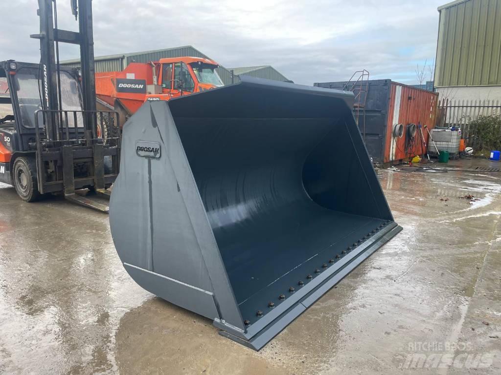 Doosan DL550 Lopaty