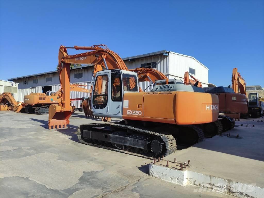 Hitachi EX 220-5 Pásové rýpadlá