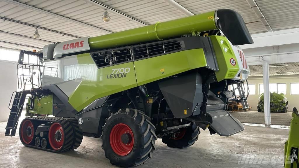 CLAAS LEXION 7700 TT Kombinované zberacie stroje
